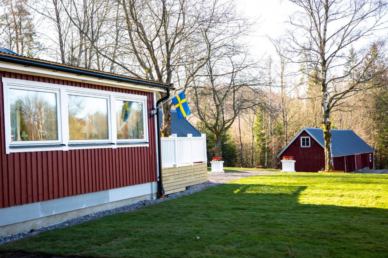 Almas gård Hotell Ullared Eksteriør bilde